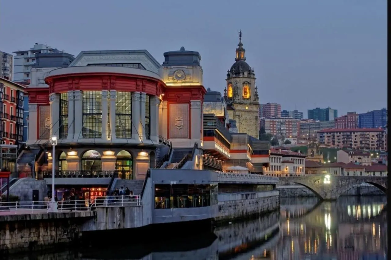 Zona Tranquila, Cerca Del Casco Antiguo. Ebi02480 Lägenhet Bilbao 0*,
